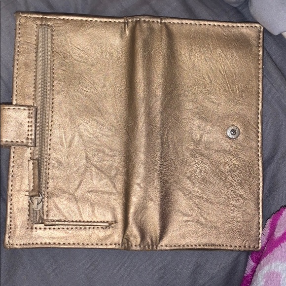 Wallet - Picture 3 of 3